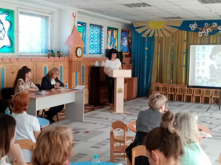 Прошел семинар для заведующих на тему «Организация работы по вопросам финансовой грамотности в системе дошкольного образования Ленинск-Кузнецкого городского округа»