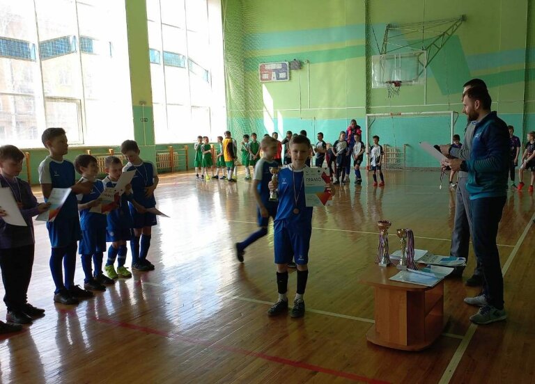 Региональный этап соревнований по мини-футболу в рамках Всекузбасских спортивных игр младших школьников «Смелость быть первыми»